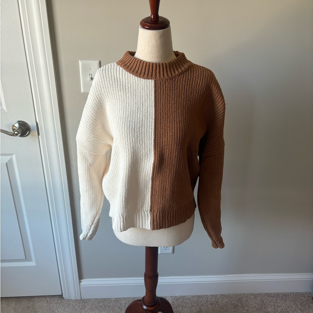 Abercrombie two-toned sweater.